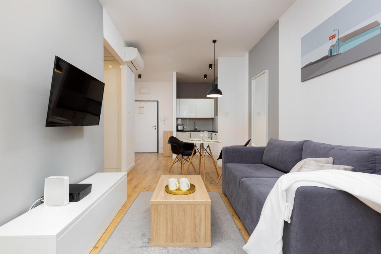 Slawinska Apartment Warsaw Wola By Noclegi Renters Bagian luar foto