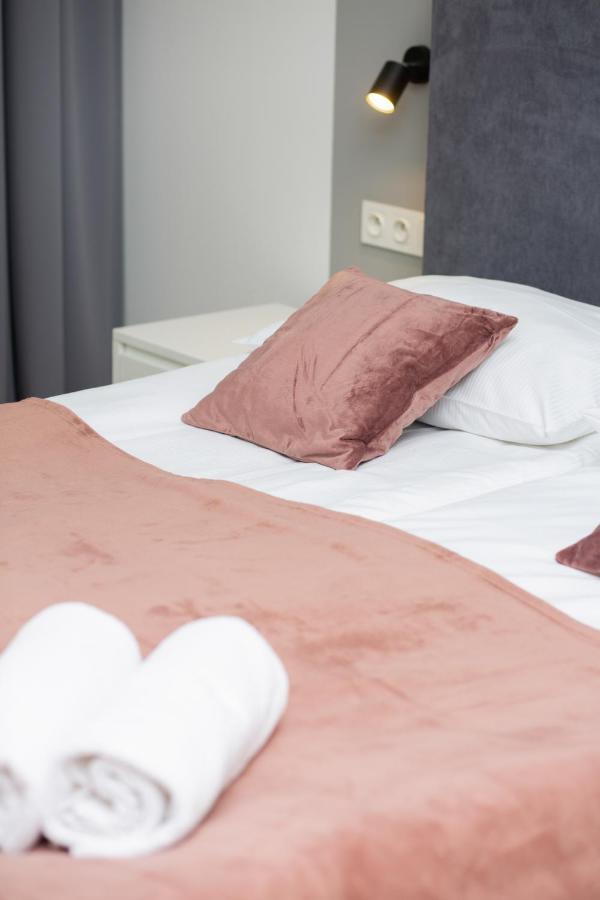 Slawinska Apartment Warsaw Wola By Noclegi Renters Bagian luar foto